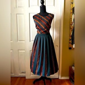 ModCloth Green floral pleated dress L